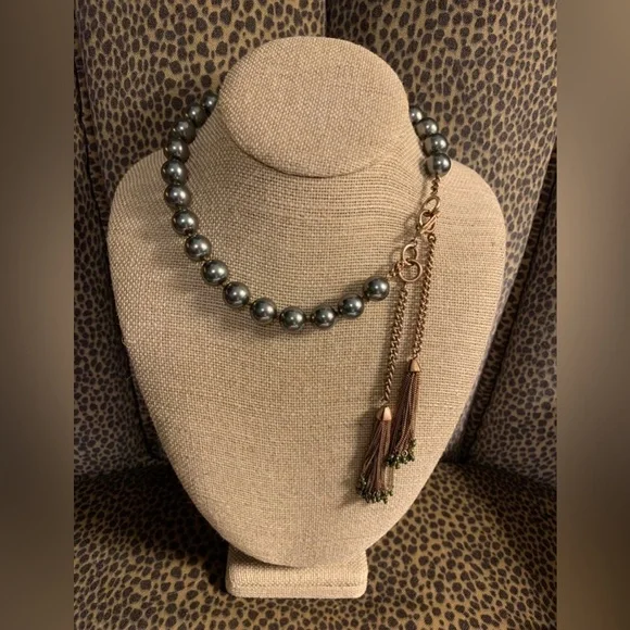 Ellen Tracy Jewelry J933 Ellen Tracy Gray Pearl Antiqued